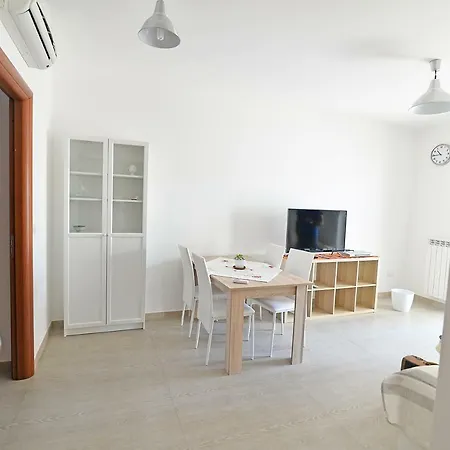 Casa Roberta Bed & Breakfast 4*