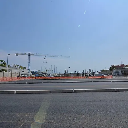 Casa Roberta ベッド・アンド・ブレックファスト 4*